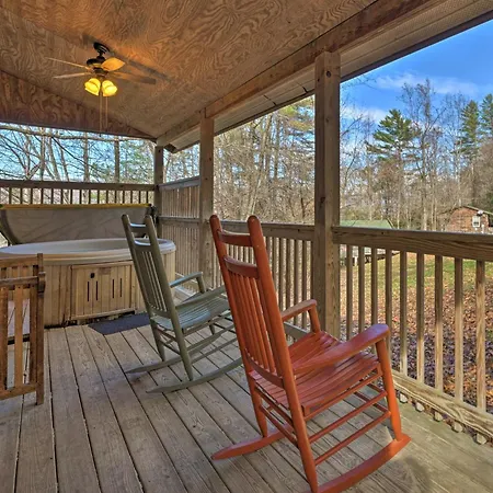 Cabin With Hot Tub - Near Nantahala Outdoor Center!
